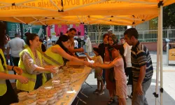 Mersin’de 20 bin kişiye aşure ikramı