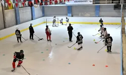 Buz Hokeyi Gelişim Kampı ilk kez Antalya'da