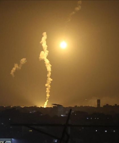 Katil İsrail çadırlara saldırdı: 3 Filistinli hayatını kaybetti