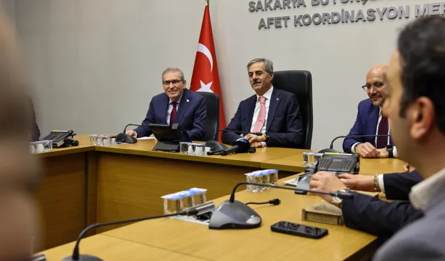 ASKF’den Başkan Alemdar’a spor yatırımları için teşekkür ziyareti