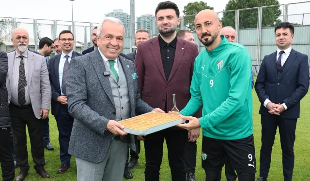 Başkan Özdemir’den Bursaspor’a tam destek