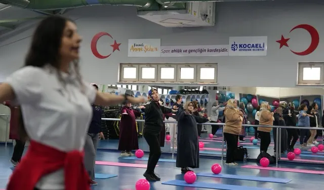 Kocaeli'de 1 yılda 13 bin 700 kg’lık kilo kaybı sağlandı