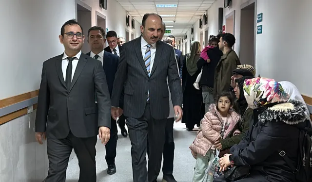 Konya'da Başkan Altay  hastaları ziyaret etti