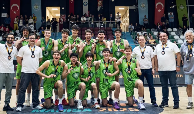 TOFAŞ , Gençler Basketbol Şampiyonlar Ligi'nde üçüncü oldu