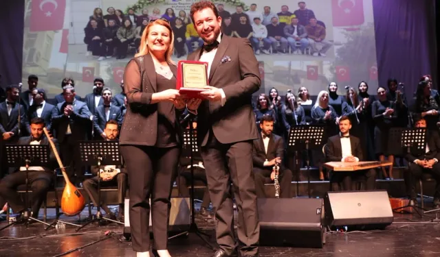 Kocaeli İzmit’te halk müziği coşkusu yaşandı