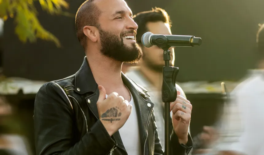 Berkay’dan 14’ncü Alaçatı Ot Festivali’nde muhteşem konser