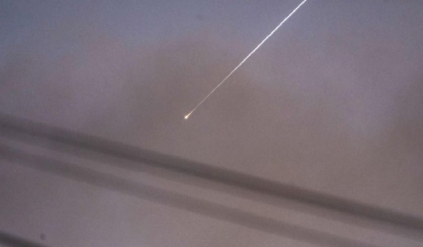 BAE: İran'dan gelen saldırılara hava savunma sistemleri karşılık verdi