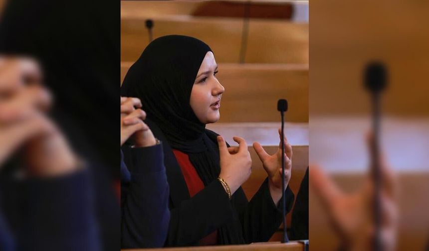 İsviçrede bir ilk: Başörtülü Türk belediye meclisinde