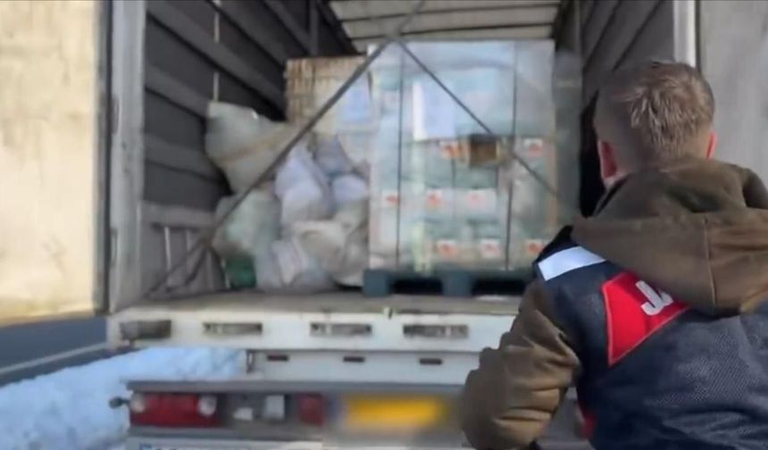 Van ve Hakkari'de zehir tacirlerine operasyon: 15 gözaltı