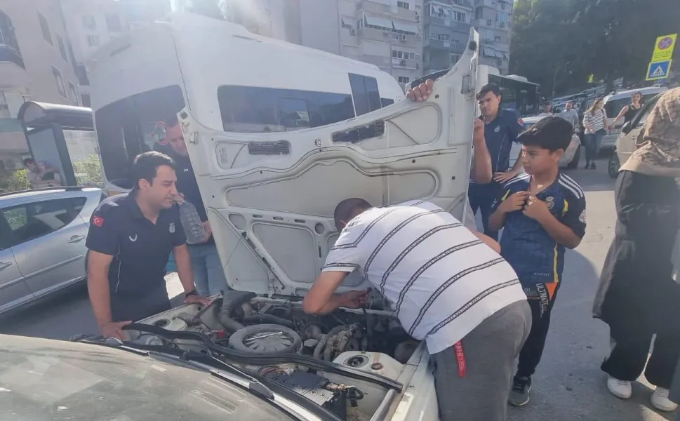 İzmir Büyükşehir'den öğrencilere LGS desteği