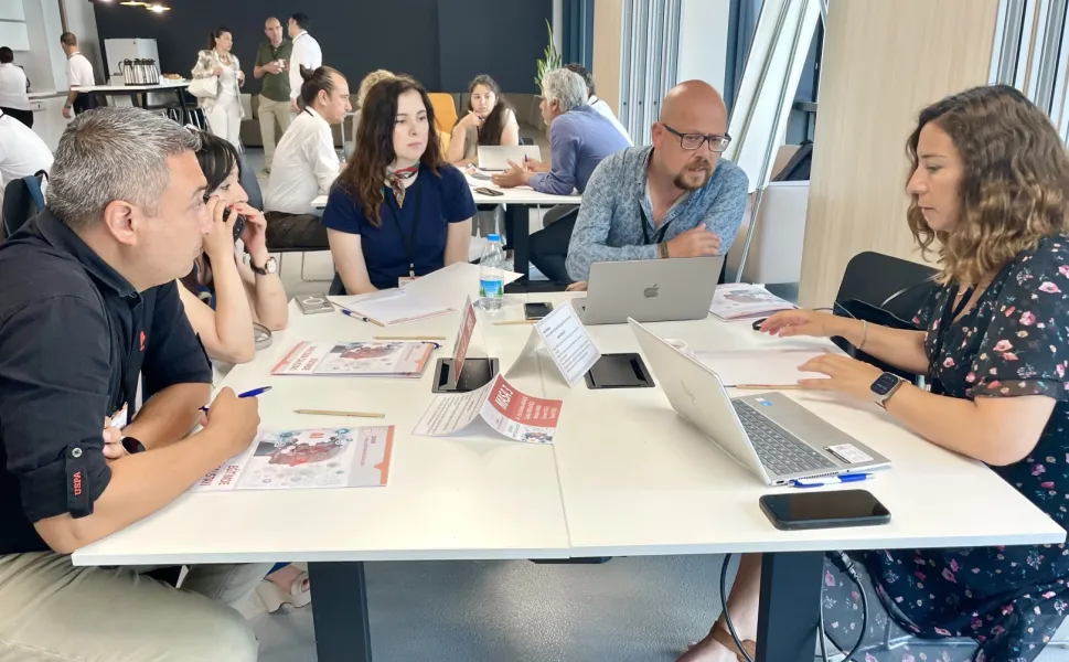 İzmir’de Yapay Zekâ ile yeni bir dönem