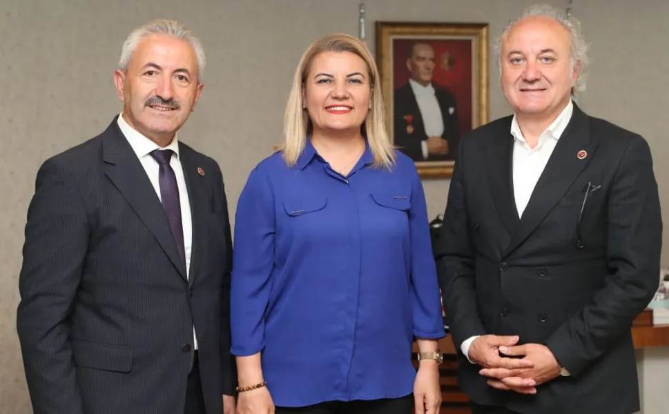 İzmit Belediyesi’nde yeni dönem: Arcan ve Hülür göreve başlıyor