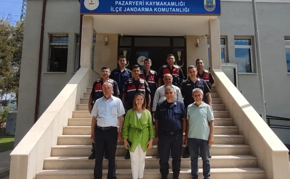 Pazaryeri Belediye Başkanı'ndan Jandarma'ya nezaket