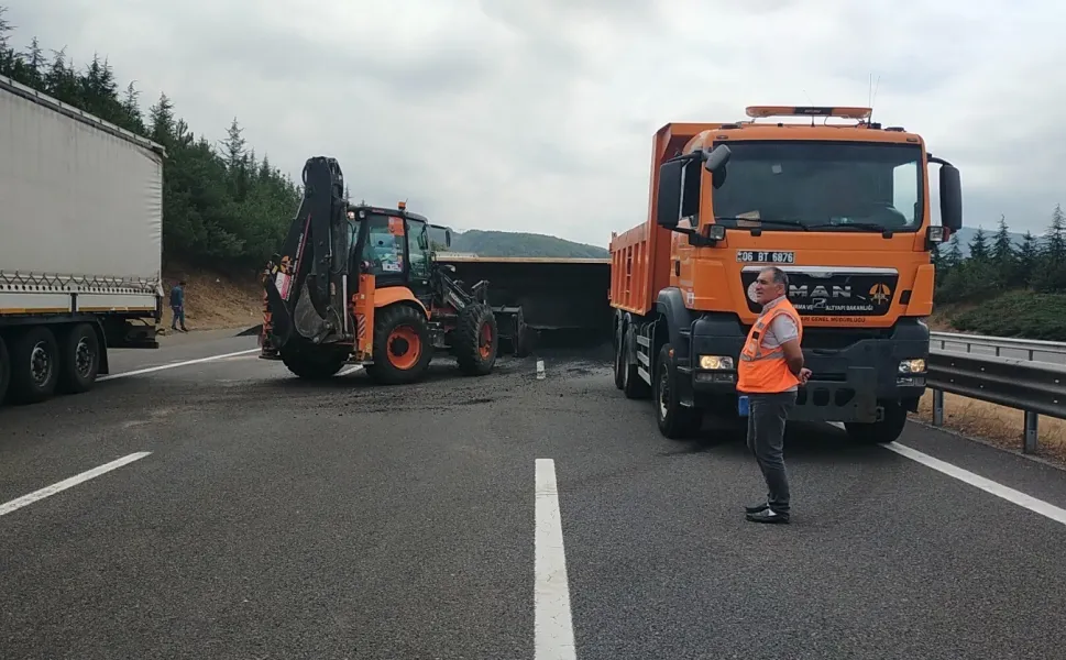 Bolu Dağı Tüneli’nde kaza! İstanbul istikameti trafiğe kapandı!
