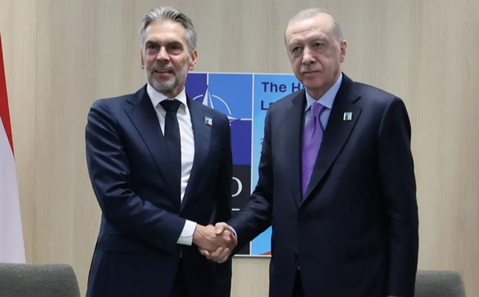Cumhurbaşkanı Erdoğan'dan yoğun diplomasi... Putin ve Schoof ile görüştü